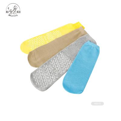 China JD- H027 QUICK DRY skid socks non slip hospital socks non slip socks for elderly for sale