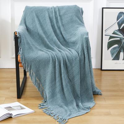 China Anti Static Super Soft Light Weight Knitted Throw Chenille Blanket For Sofa for sale