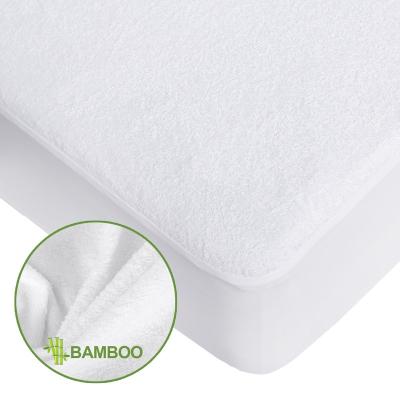 China Wholesale Waterproof Bamboo And Polyester Queen Size Bed Mattress Protector Cover for sale