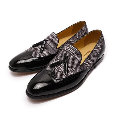 China Wholesale Mens Loafer Shoes Anti-Smell Genuine Leather Tassel Soft Casual Slip Ons With Fur for sale