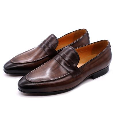 China Anti-odor Genuine New Men's Style Slip On Fashion Loafers Casual Lazy Shoes for sale