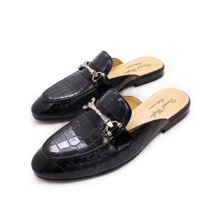 China New Design Durable Crocodile Pattern Men's Outdoor Fashion Half Shoes Genuine Leather Handmade Loafers for sale