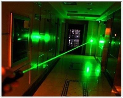 China New Long Distance 1000mw 1W Focusable Green laser pointer the Brightest Burning Laser Light Cigar DHL free shipping for sale