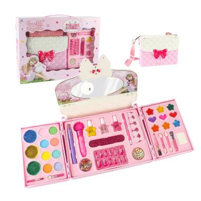 China Custom Pink Kids Cosmetic Beauty Safe / Bright Colors Make Up Toy Sets for sale