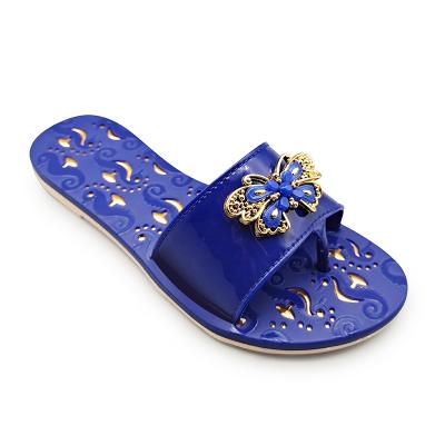 China 2021 fashion trend comfortable flat slippers design women and ladies shoes flat sandals for sale