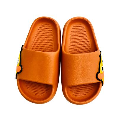 China Pool House Toddler Best Cartoon Slide Kids Anti Skid Slippers Indoor Outdoor Girls Boys Waterproof Yeezy for sale