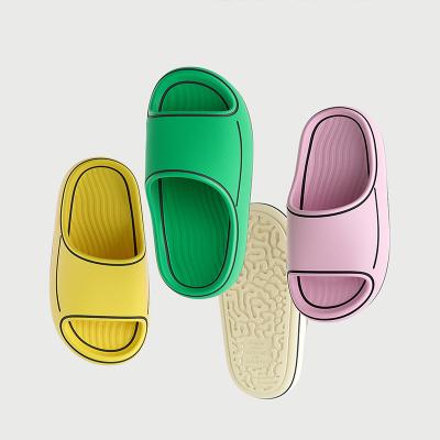 China Custom Made Summer Lightweight Beach Design Fashion PVC Logo Plastic Children Girls Boys Kids Slides Slippers for sale