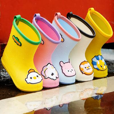 China Mario Children's Light Cheerful Boy Girl Rain Boots Baby EVA Non-slip Outdoor Cartoon Kids Rainboots Waterproof Shoes for sale