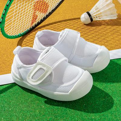 China Mario New style gay children's breathable shoes, white shoes, children's sports shoes for sale