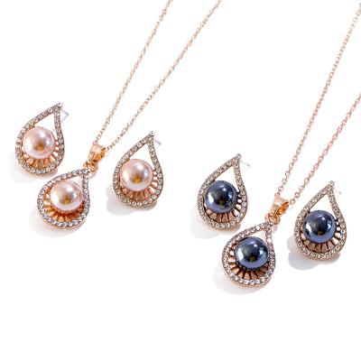 China High Quality Hawaiian Komi Pearl Zircon Necklace Earrings Set For Wholesale Wedding Bridal Fashionable Women Jewelry Set for sale