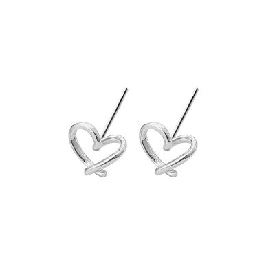 China Komi New Style S925 Heart Shaped Stud Earring Fashion Silver Stud Earring For Women for sale