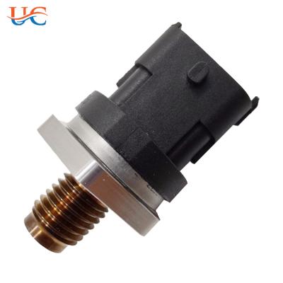 China Diesel Engine Common Rail System Common Rail Fuel Pressure Sensor 0281002405 0281002475 31401-27001 0281002909 For BMW Hyundai FIAT Iveco for sale