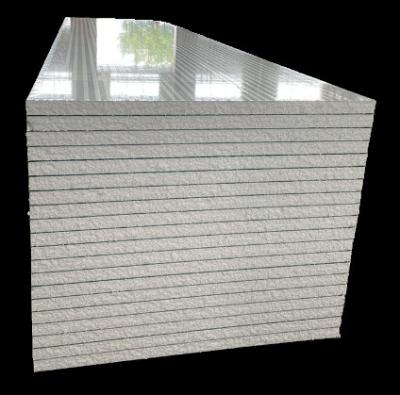 中国 EPS 100 Color Steel Sandwich Panel Lightweight For Roof / Wall / Door Panels 販売のため