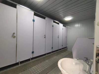 China Affordable Prefabricated Portable Toilet Easy Mobile Prefabricated Modular Restrooms en venta