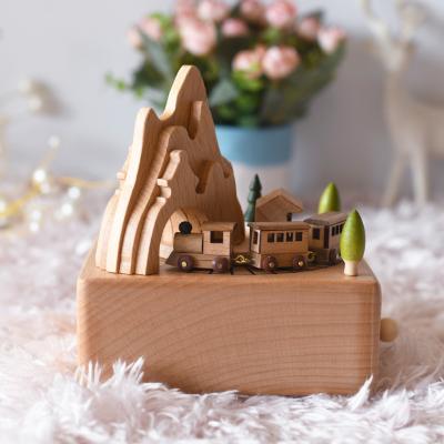 China Fashional Car Sports Handmade Wooden Hot Selling High Quality Wooden Music Box for sale