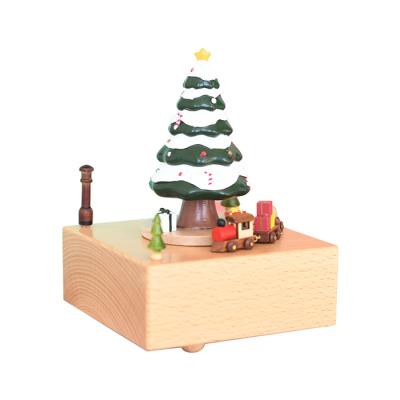 China Music Playing New Crafts Christmas Decorations Popular High Quality Wooden Christmas Tree Music Box for sale