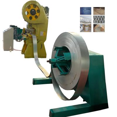 China Fully Automatic Hotels Razor Burr Wire Making Machine For Prison Fence for sale