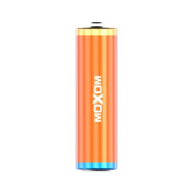 China Toys MOXOM Super Alkaline Battery AA LR6 1.5V Made In China High Quality Leak Proof Battery For Home Appliances for sale