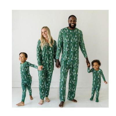 China New Fashion QUICK DRY Family Pajamas Matching Adult Children Long Sleeve Family Christmas Pajamas for sale