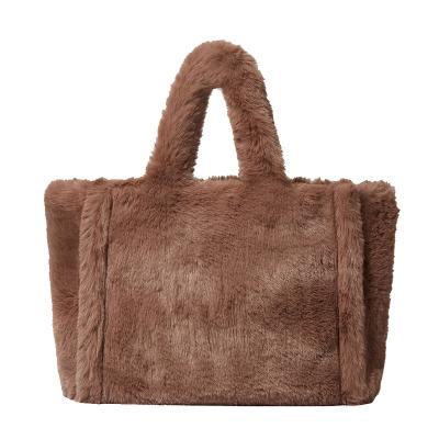 China Daily Life Factory Direct Sales Winter Fashion Large Capacity Women Handbags Luxury Faux Fur Bags Daily Shopping Tote Portable Plush Bag for sale