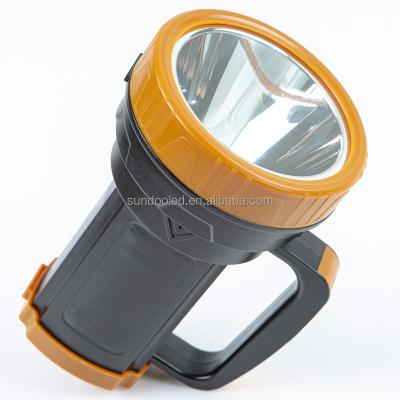 China Long Distance Lighting Outdoor Emergency Rechargeable Search Light 1 KM Handheld Led Searchlight Black and orange color for sale