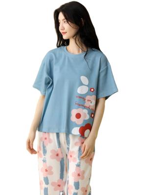 China Women Summer Breathable Cotton Lounge Wear Comfortable Casual Soft Pure Pajamas 2 Pcs Sets With Blue T-shirt And Pants With Flowers for sale