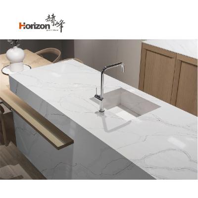 China Durable 2023 OEM/ODM 20mm thickness calacatta quartz artificial stone slab with white gray veins kitchen countertops for sale