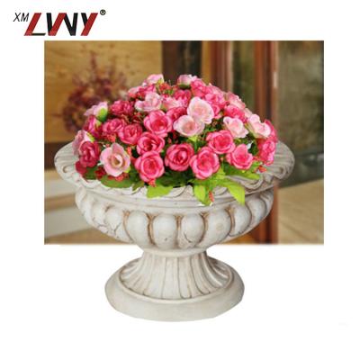 China Outdoor Garden Plant Flower Pot Resin Planter Standing Decorative Pot for sale