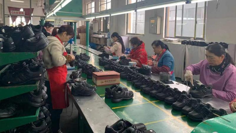 Verified China supplier - Hubei Yuge Shoes Co., Ltd.