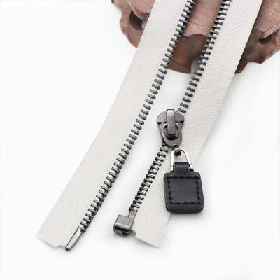 China Other Cheap Price 5 Zipper Pull Open End Metal Leather White Copper Zippers For Clothes for sale