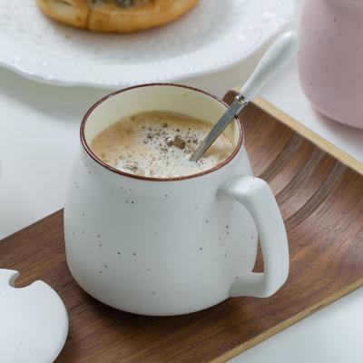 China Wholesale Custom Spoon Logo Ceramic Cups With Lid Water Cup Viable Creative Coffee Tea Cup Milk Cup Spoon for sale