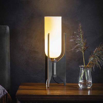 China Hotel Night Table Contemporary High Quality Art Decor Glass Brass LED Home Desk Lamp for sale