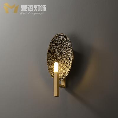 China Bedroom Postmodern Brass Decorative Metal Look Hotel Design Retro Candle Glass Wall Lamp for sale