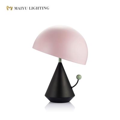 China Children room table lamp contemporary decorative cute pink desk lamp for sale