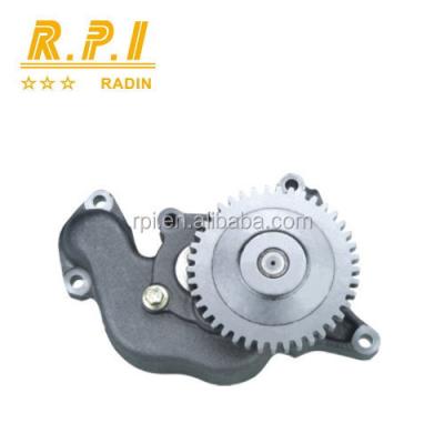 China Aluminum alloy engine oil pump for no. KOMATSU S6D108-1 (PC300-6) OE 6221-53-1101 for sale