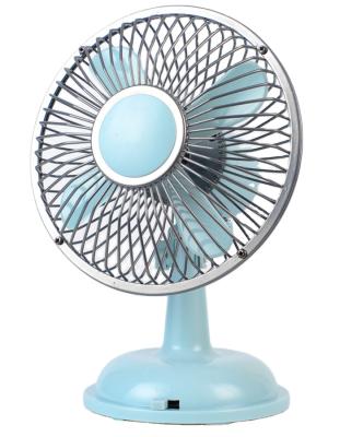 China Portable USB BATTERY FAN Factory Desktop Fan 2 Speeds Oscillation New 5 Inch Mini USB Fan for sale