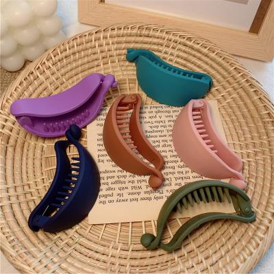 China Fashion Matte Christmas Korean Hair Clips for Women Claw Plaid Clips for Thick Hair Girls Hair Accessories Wholesale Clips for sale