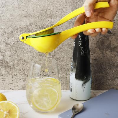 China Sustainable Factory Customize Premium Quality Metal Lemon Lime Juicer for sale