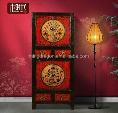 China Chinese Wholesale Antique Furniture Solid Wood Hand Paint Cabinet Sideboard Cabinet for sale