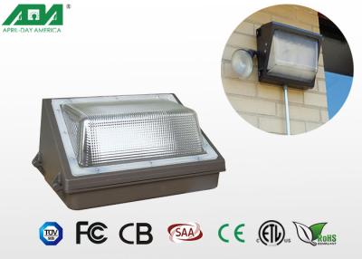 China El paquete rectangular de la pared de 30 vatios LED se enciende con sobre 90Lm/capacidad fuerte del R&D de W en venta