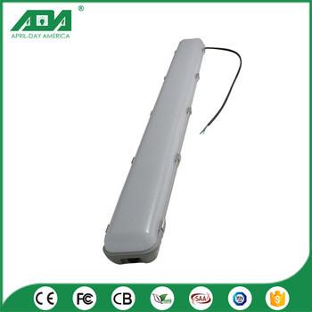 China luz de aluminio de encargo 40W del tubo de Triproof LED de la PC de la fábrica para el estacionamiento en venta