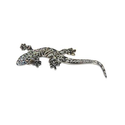 China Other Good Quality Cheap Custom Reflector Metal Label Logo Novelty Gecko Badges for sale