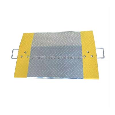 China Easy Operation Safety Convenience Loading Dock Equipments Aluminium Anti Slip Dock Plate Ramps Aluminium Loading Truck Ramp for sale