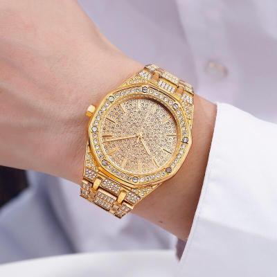 China Chronograph Custom Iced Out Men's Diamond Men Luxury Watches 2020 Luxury Watch Gold Watch for sale