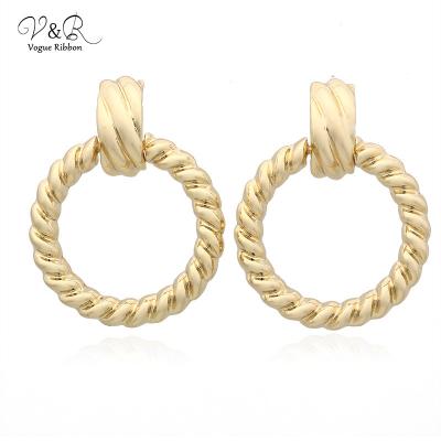 China V&R Alloy Christmas Earring Fashion Jewelry Large Round Twisted Circle Gold Plated Drop Earrings for sale