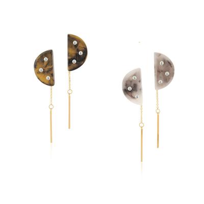 China Alloy V&R Gold Plated Tortoise Acetate Rhinestone Metal Bar Leopard Crystal Semicircular Drop Earring for sale