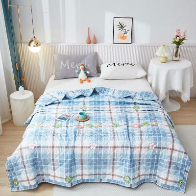 China Bulk Purchases Aloe Vera Cotton Air Conditioner Thin Single Summer Cool Quilt for sale