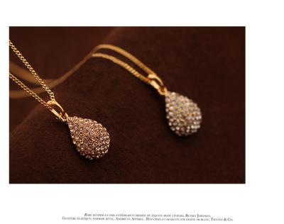 China 00118-4 Fashion HOT Water Droplets Studded Fashion Short Droplets Necklace Clavicle Pendant Necklace for sale