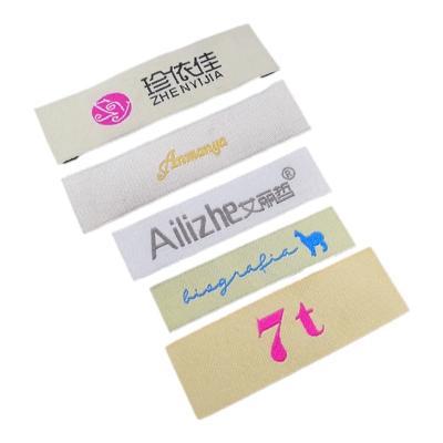 China Washable Custom Woven Fabric Label Woven Labels For Clothing for sale