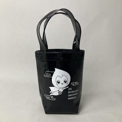 China Clear PVC Handled Tote Bag Tote Transparent Pvc Tote Bag Pvc Custom White Tote Bag Logo Printing for sale